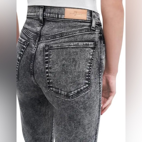 7 For All Mankind Women's High Waist Cropped Straight Jeans - Picture 6 of 9